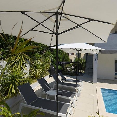 Holiday Home Lana Supetar Zewnętrze zdjęcie