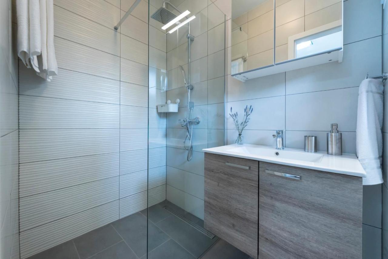 Holiday Home Lana Supetar Zewnętrze zdjęcie