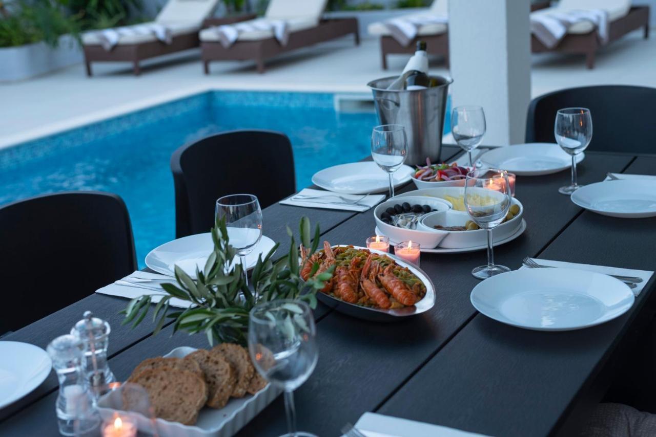 Holiday Home Lana Supetar Zewnętrze zdjęcie